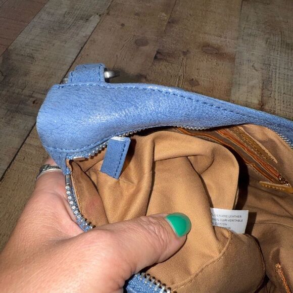 HOBO CAMBEL CROSSBODY BUFFED LEATHER - Picture 12 of 15